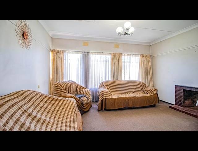 3 BEDROOM HOUSE FOR SALE IN WYCHWOOD